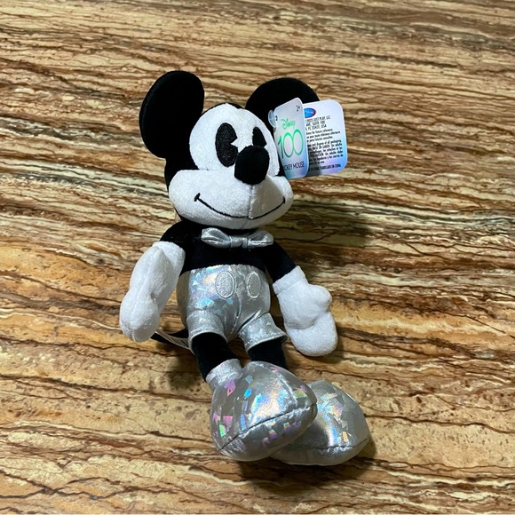 Disney Other - Disney